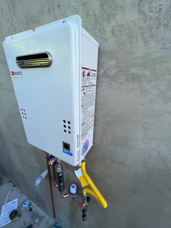 Tankless water heater installation for Spout Spring Crossroads homes